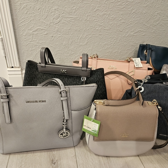 Purse - Picture 8 of 8